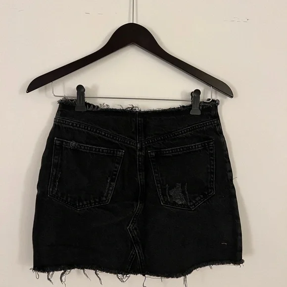 BDG urban outfitters distressed denim raw hem black skirt - Picture 4 of 5